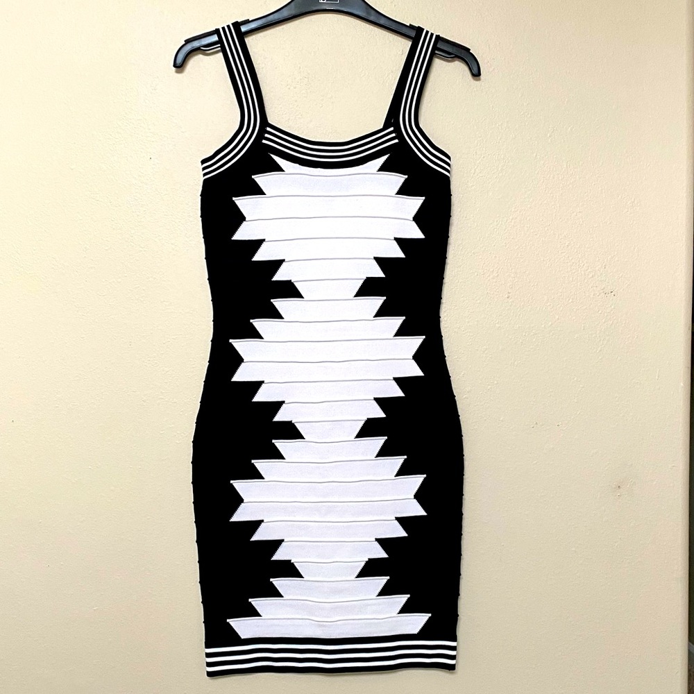 Wow Culture Bodycon Dress - Size Small